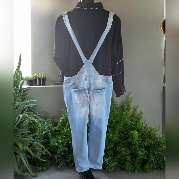 Wax Jean Distressed Bib Style Light Wash Denim Overalls ✨️ - Picture 3 of 11